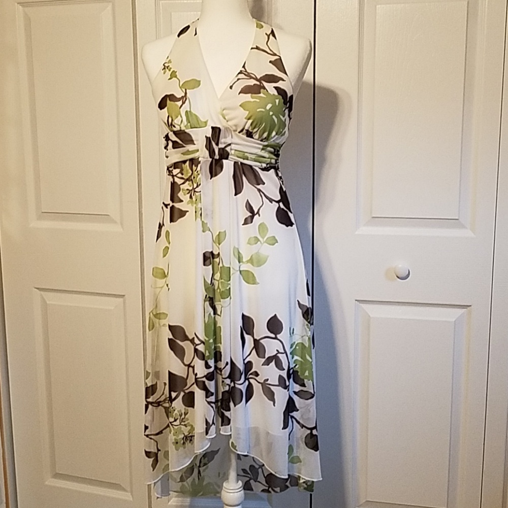 *PRICE DROP* Floral Dress